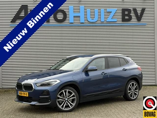 Hoofdafbeelding BMW X2 BMW X2 xDrive25e Executive Sport Line Keyless Entry Achteruitrijcamera Harman-Kardon DAB LED 19 Inch