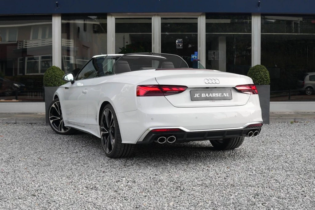 Hoofdafbeelding Audi S5
