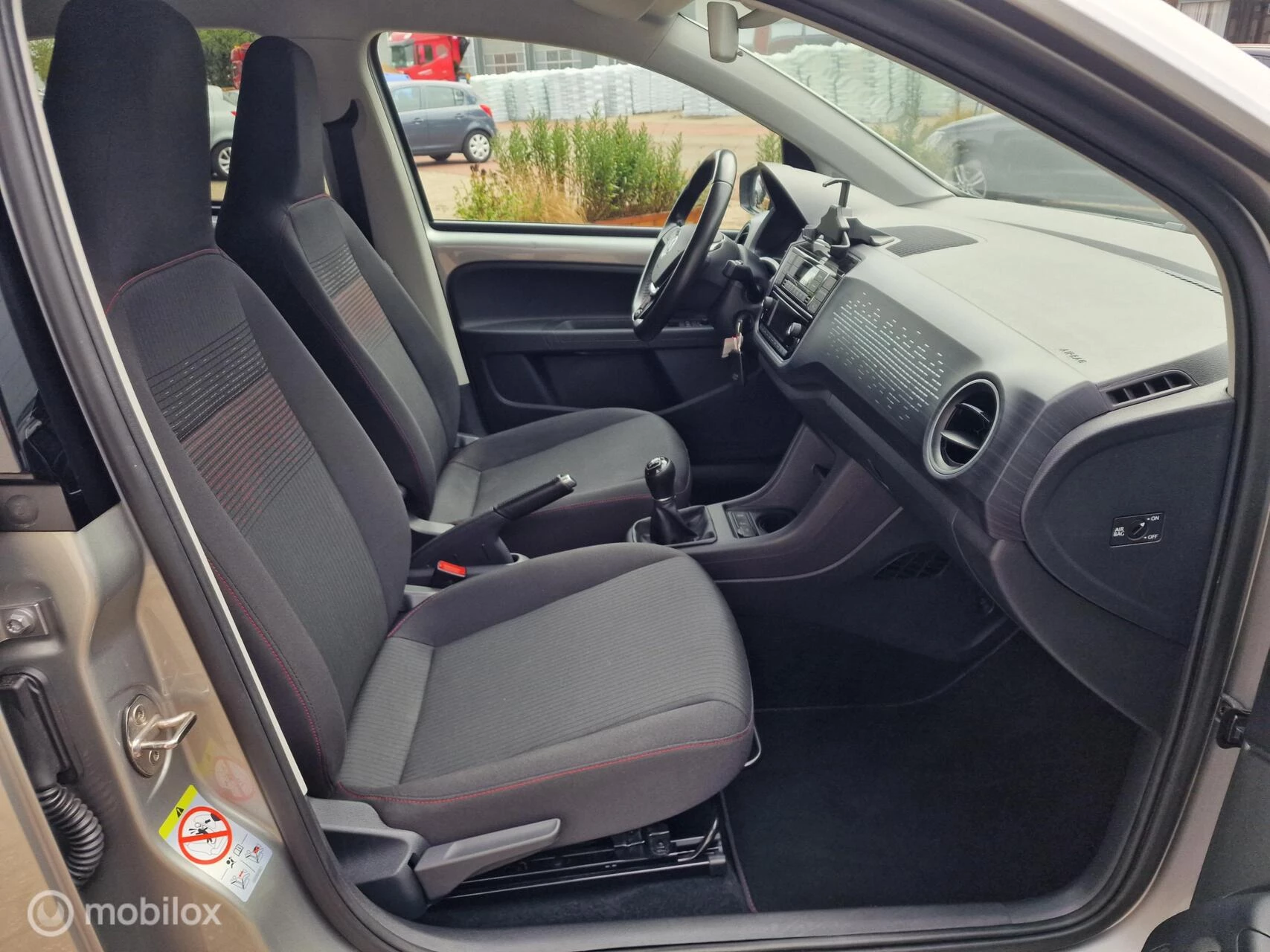 Hoofdafbeelding Volkswagen up!
