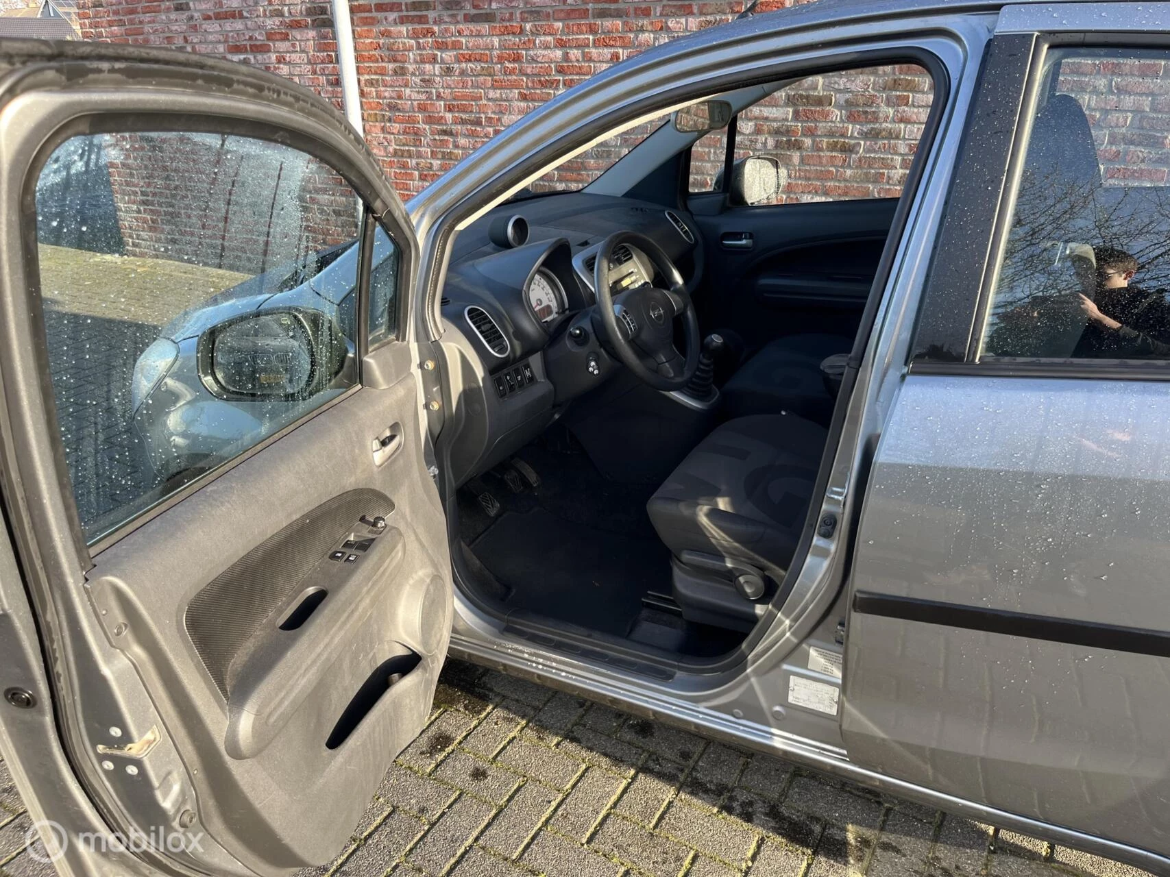 Hoofdafbeelding Opel Agila