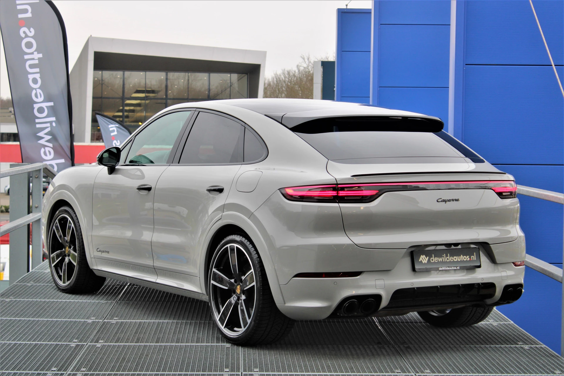 Hoofdafbeelding Porsche Cayenne