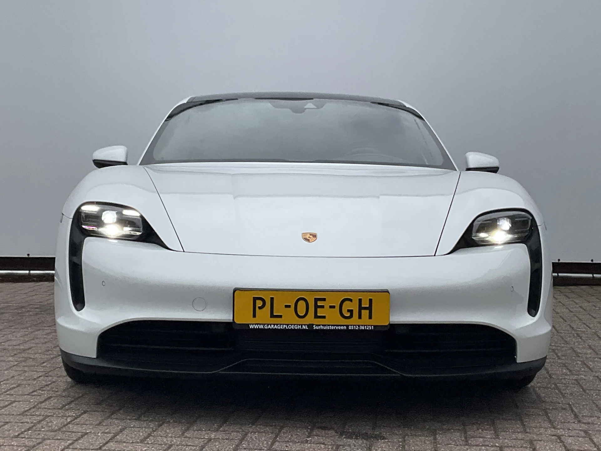 Hoofdafbeelding Porsche Taycan