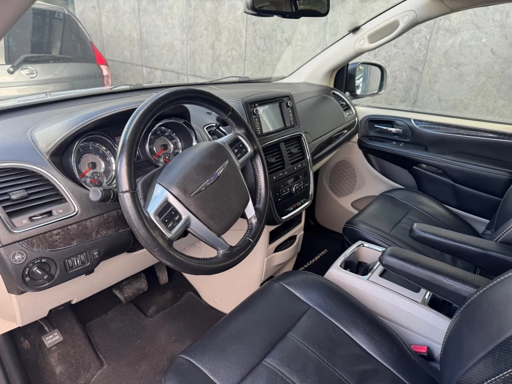 Hoofdafbeelding Chrysler Town Country