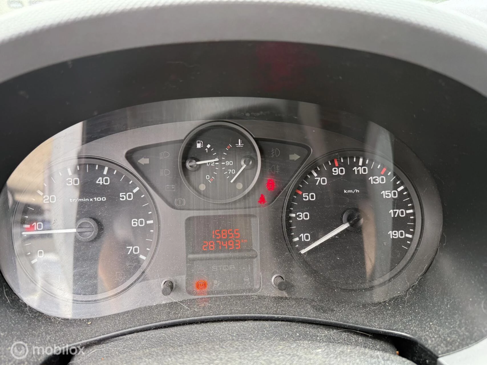 Hoofdafbeelding Peugeot Partner
