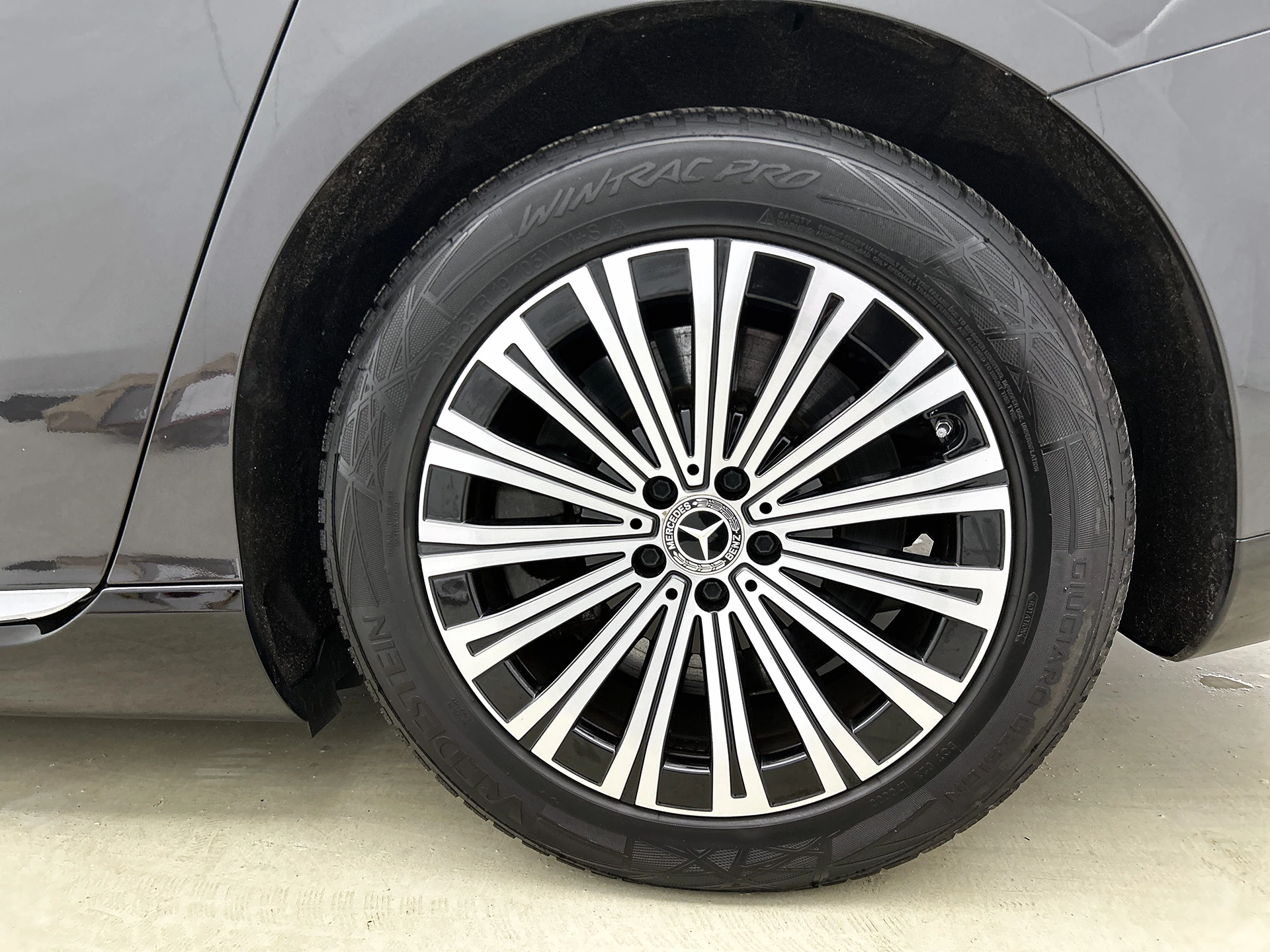 Hoofdafbeelding Mercedes-Benz EQS