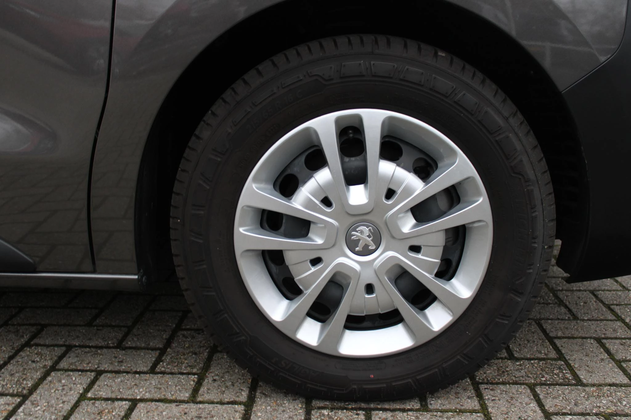 Hoofdafbeelding Peugeot e-Expert