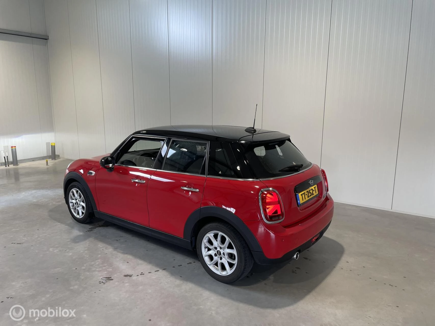 Hoofdafbeelding MINI Cooper