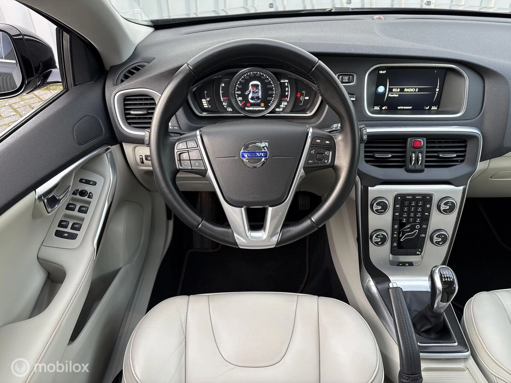 Hoofdafbeelding Volvo V40