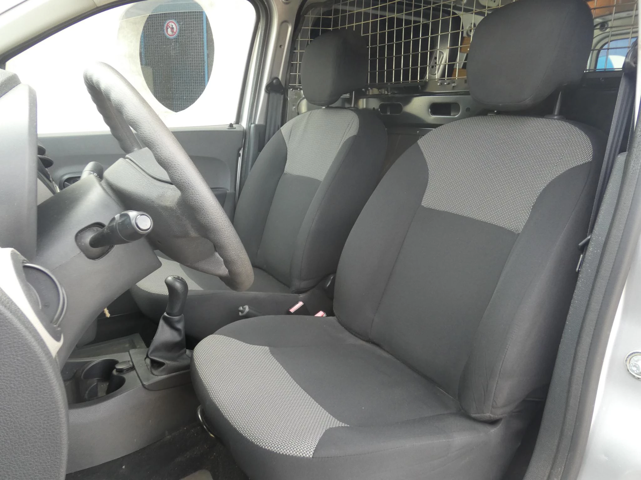 Hoofdafbeelding Dacia Dokker