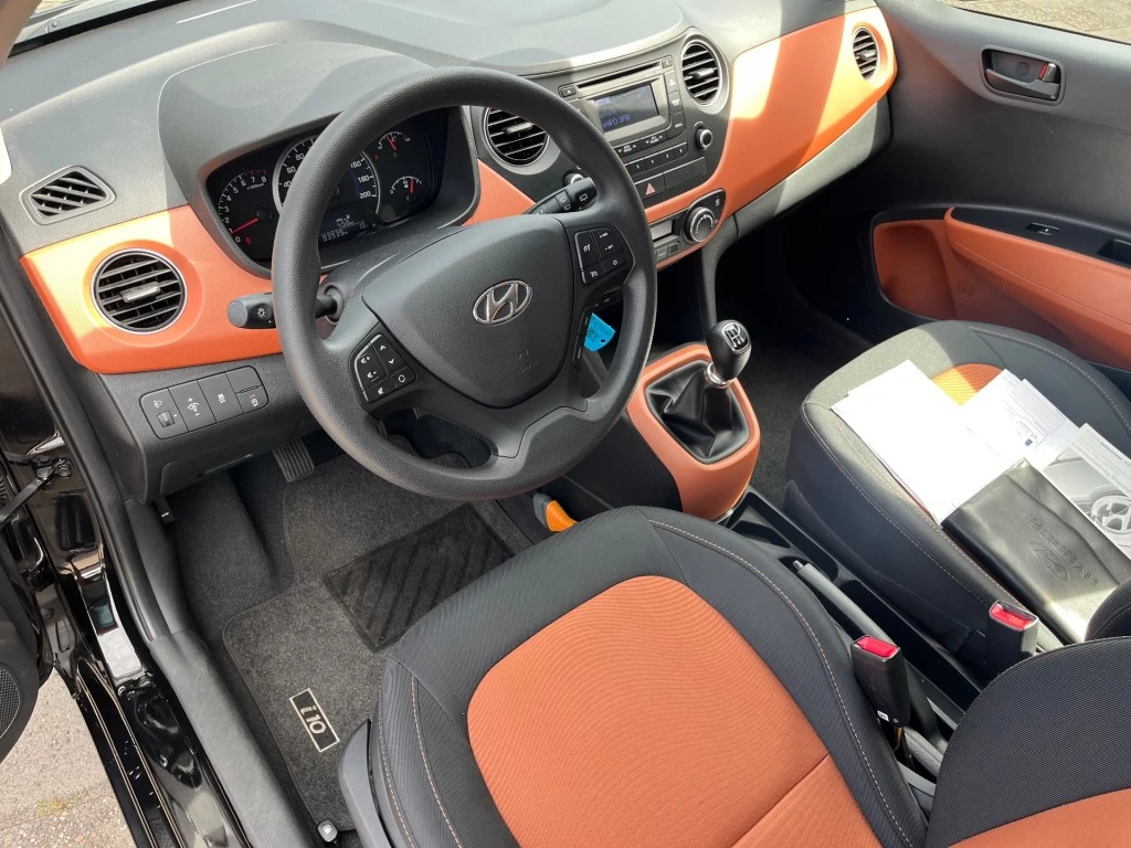 Hoofdafbeelding Hyundai i10