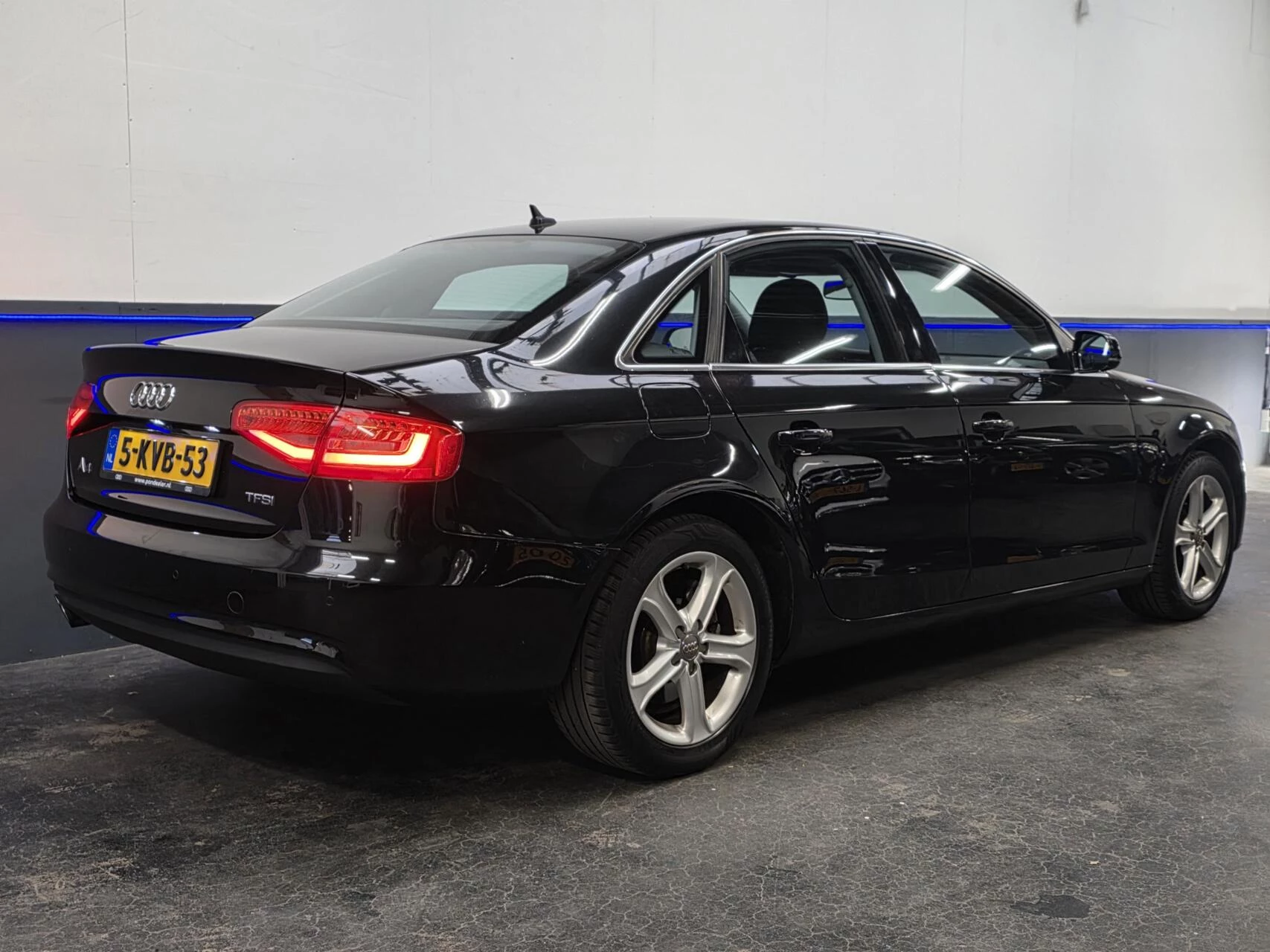 Hoofdafbeelding Audi A4