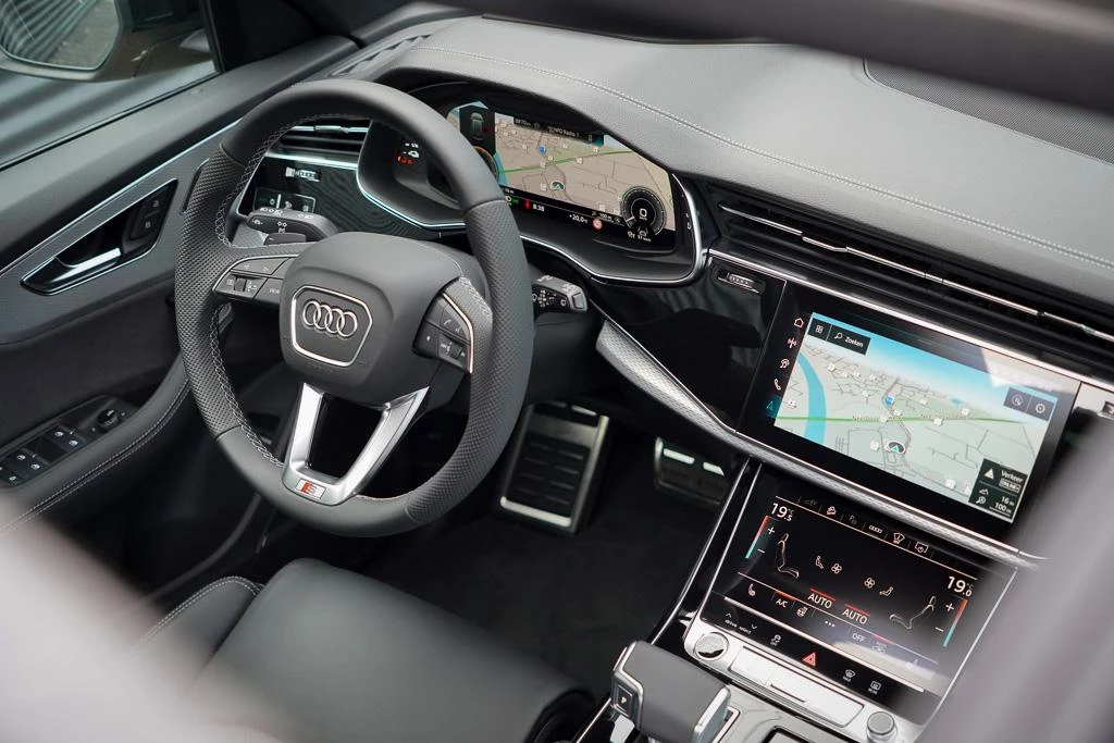 Hoofdafbeelding Audi Q8