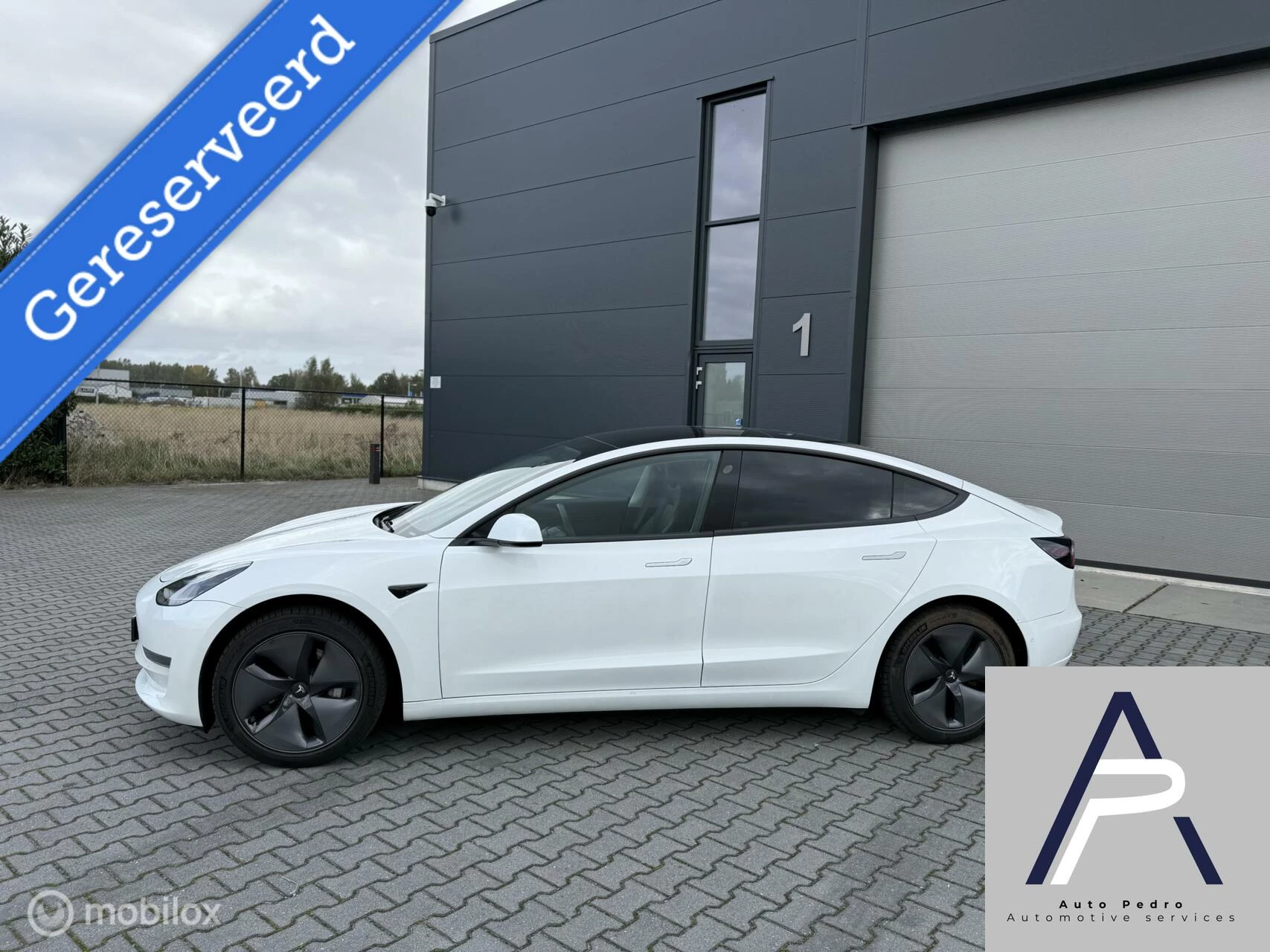 Hoofdafbeelding Tesla Model 3