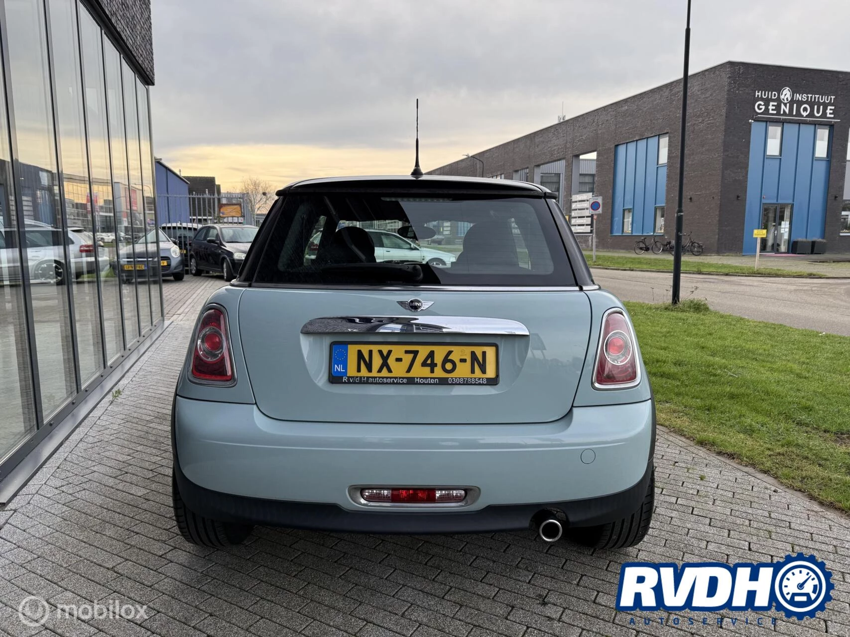 Hoofdafbeelding MINI One