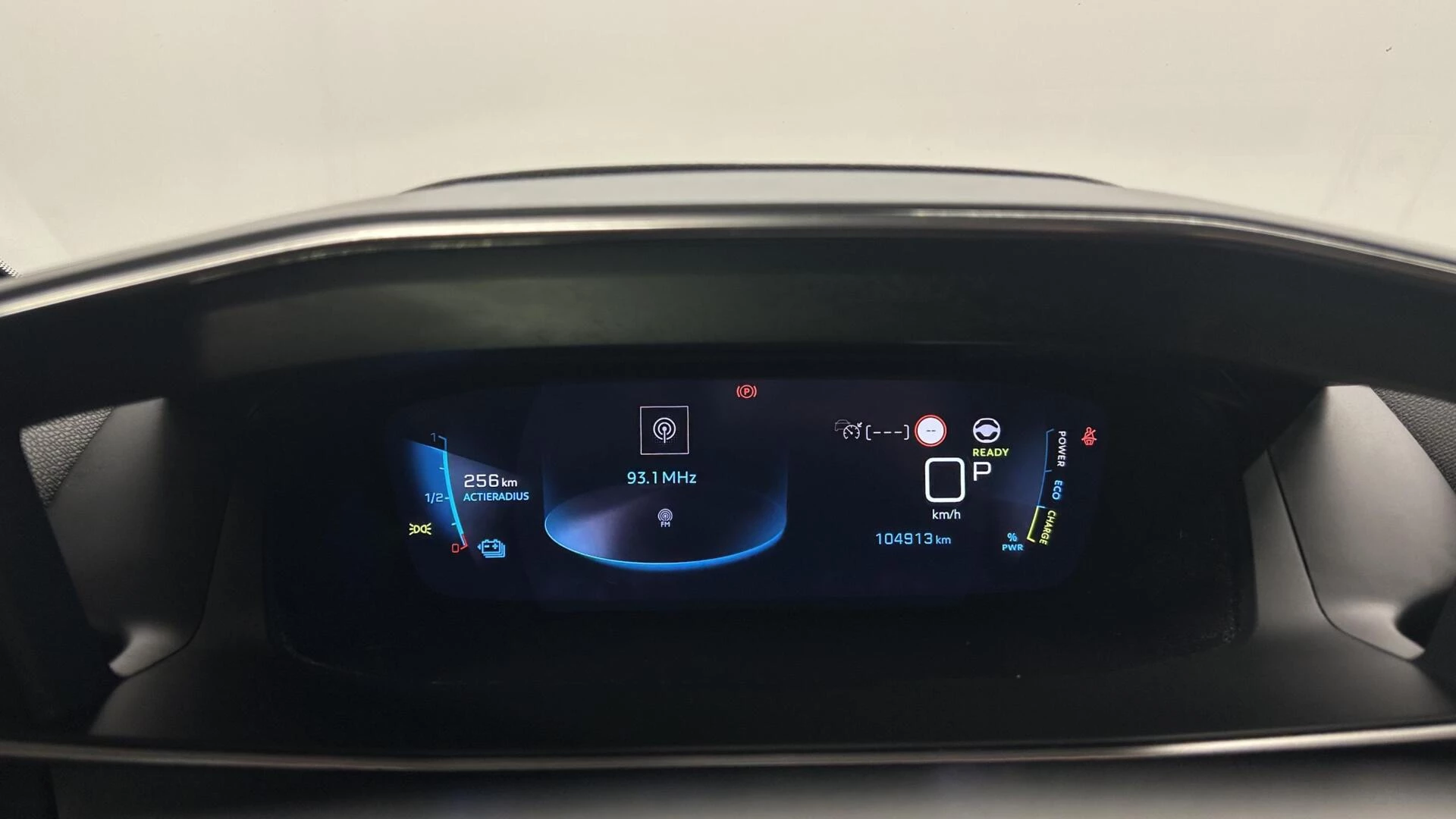 Hoofdafbeelding Peugeot e-208