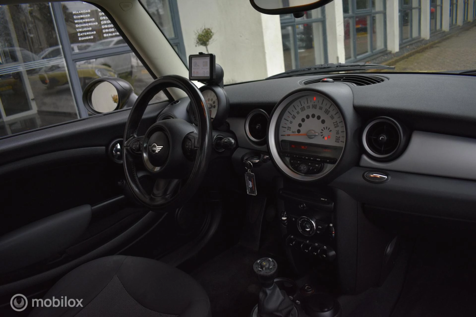 Hoofdafbeelding MINI One