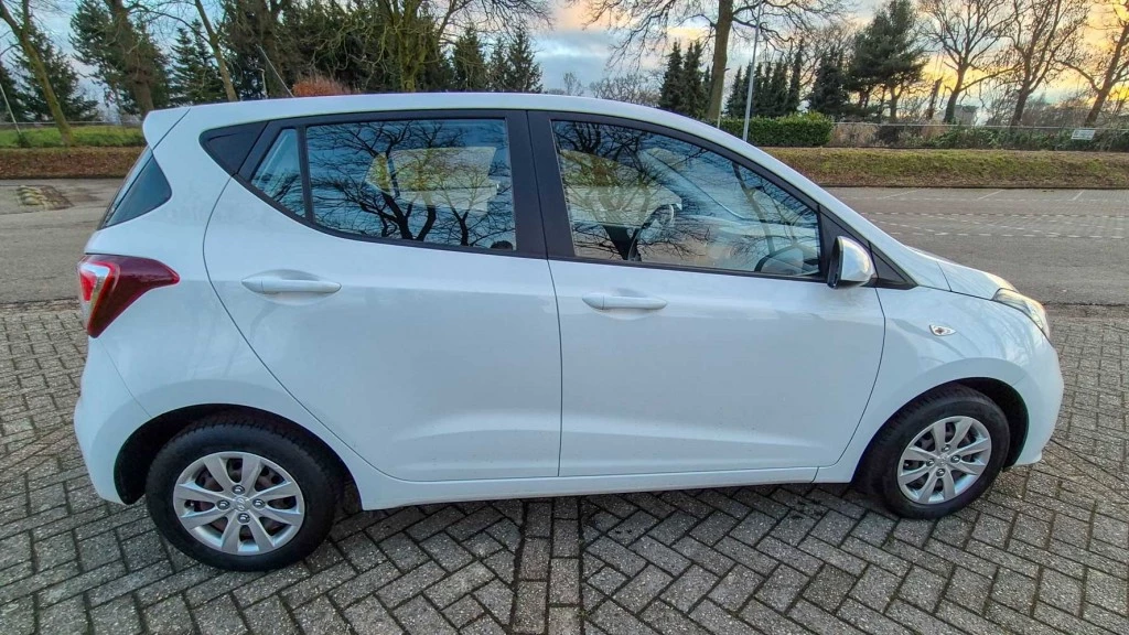 Hoofdafbeelding Hyundai i10