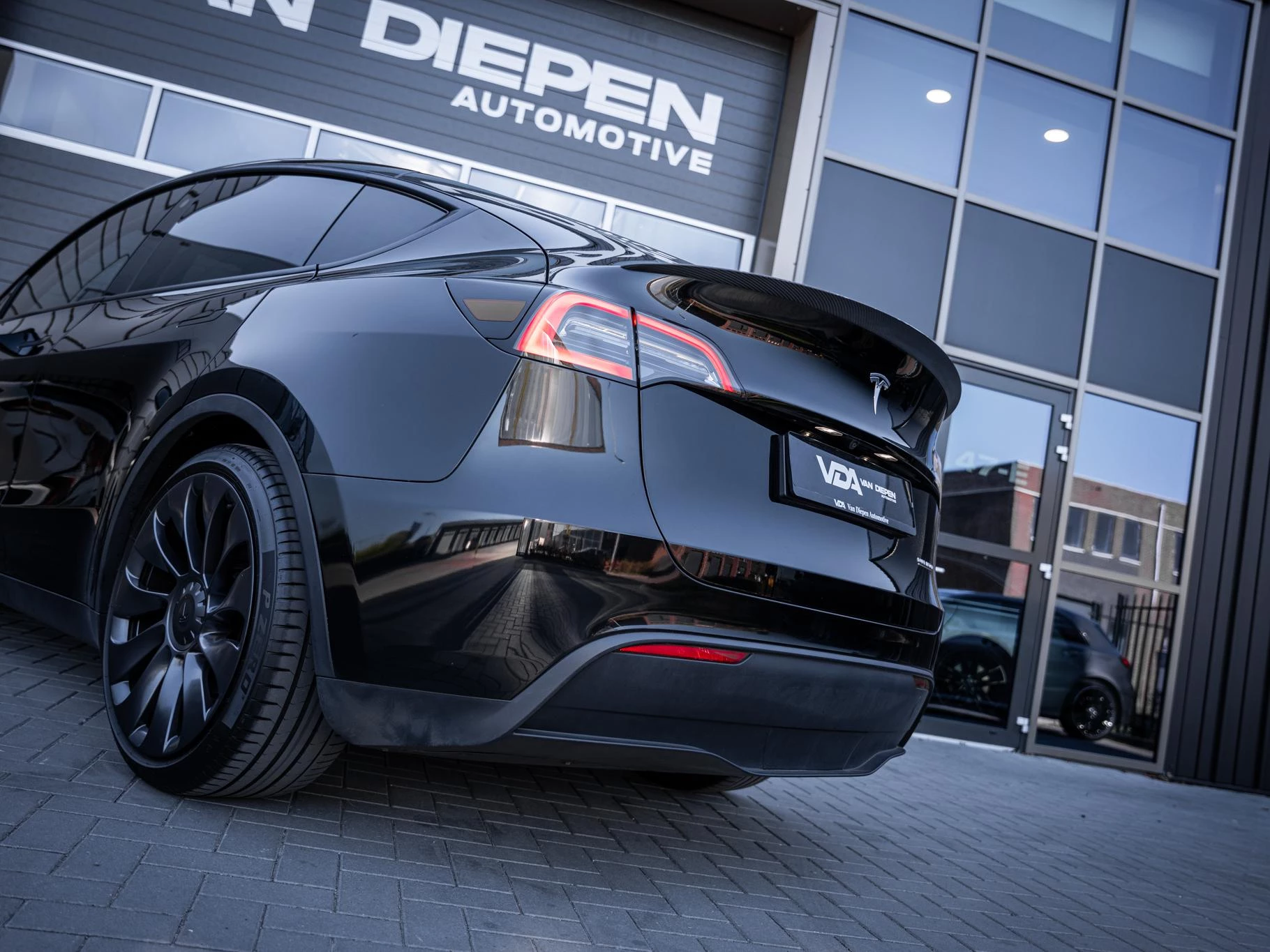 Hoofdafbeelding Tesla Model Y