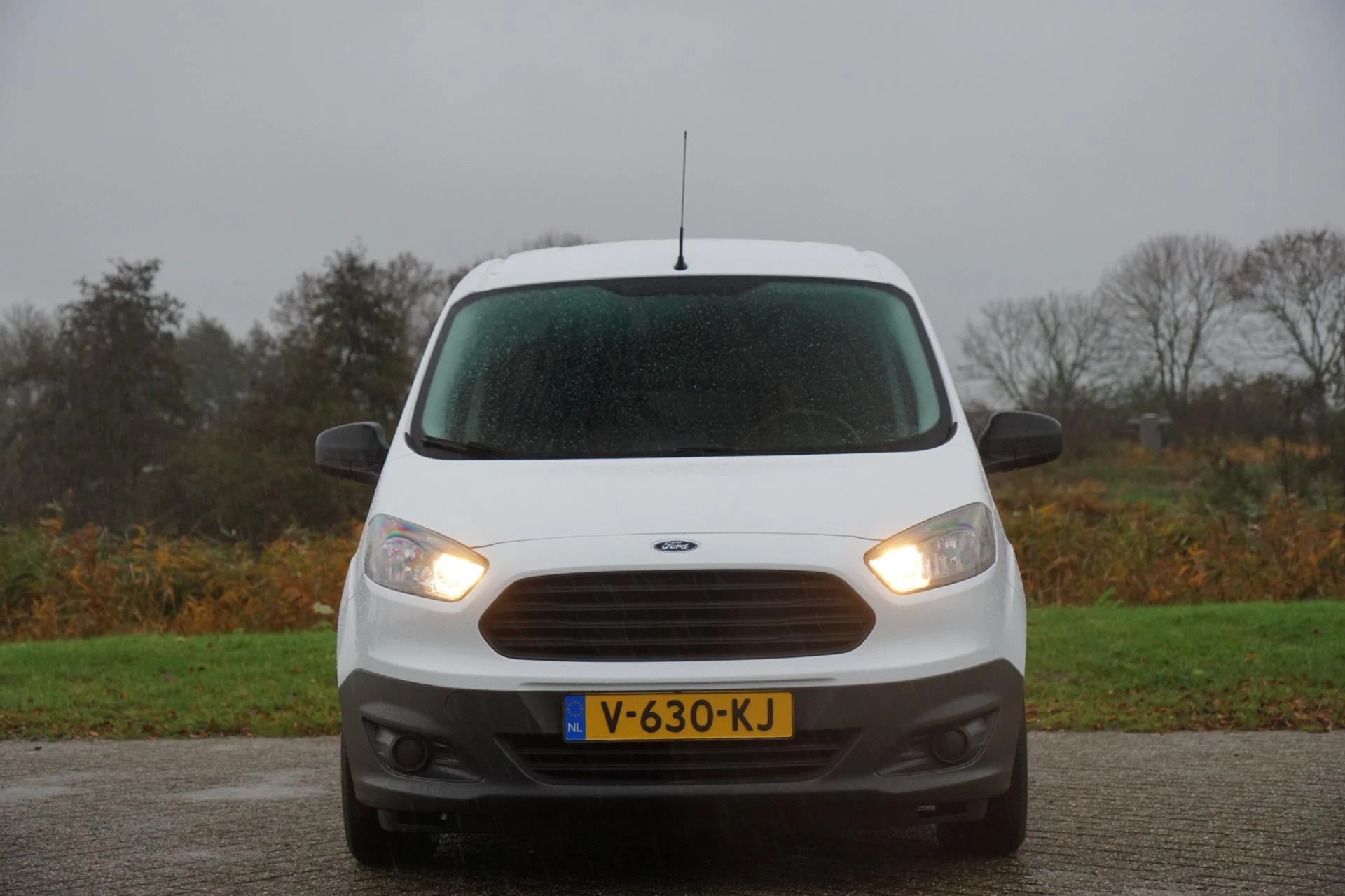 Hoofdafbeelding Ford Transit Courier