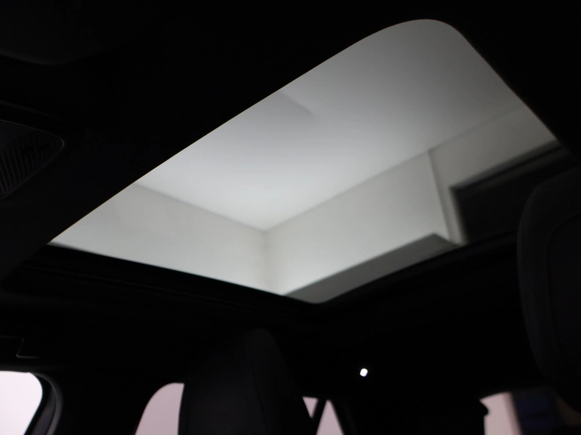 Hoofdafbeelding Peugeot e-2008