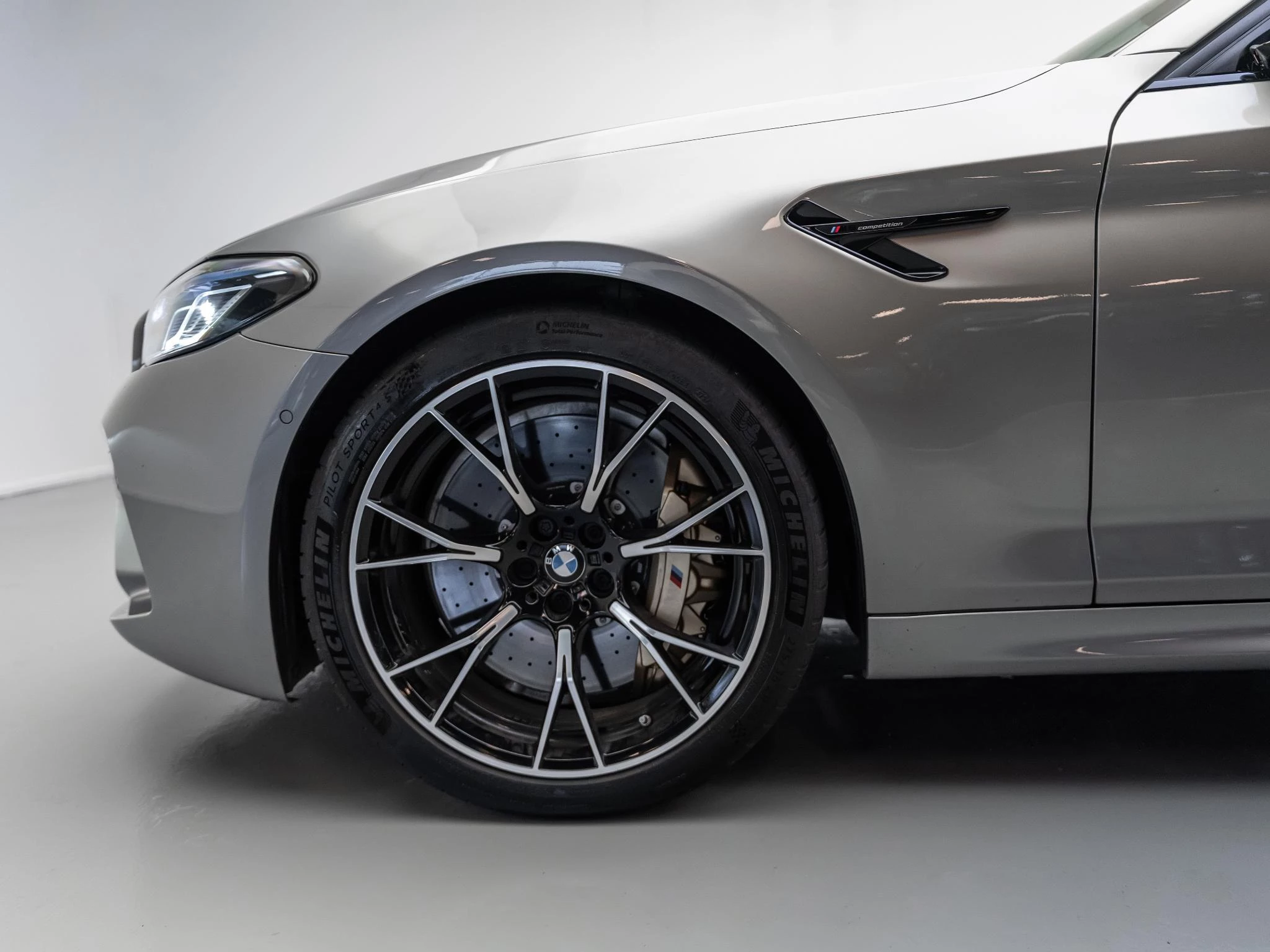 Hoofdafbeelding BMW M5