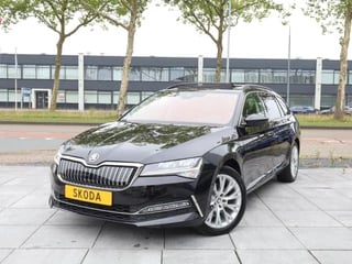 Skoda Superb Combi 1.4 TSI iV 218PK | Panodak | Keyless | Elektrische kofferklep | Adaptive Cruise | 18"Inch |