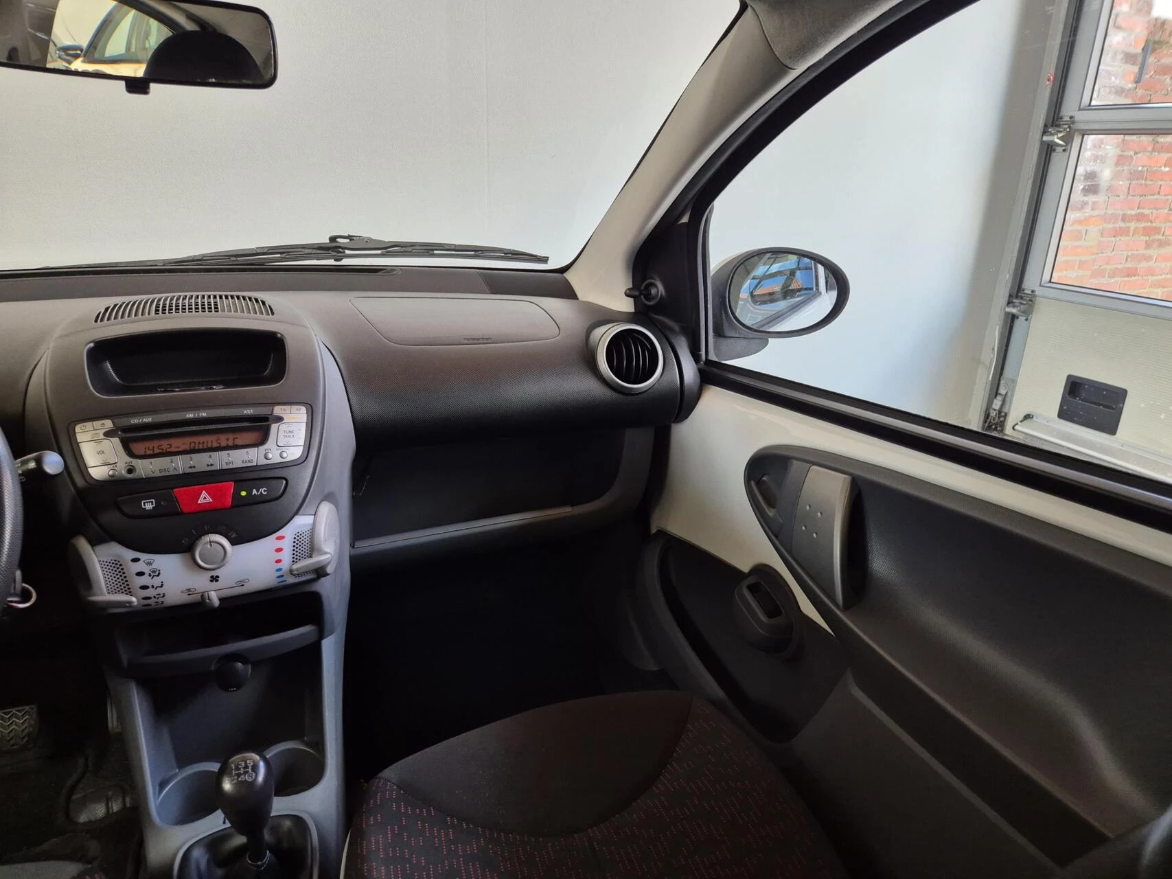 Hoofdafbeelding Peugeot 107
