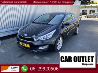 Hoofdafbeelding Kia pro_cee'd Kia pro_cee'd 1.6 GDI 20th Anniversary A/C, CC, BlueTooth, CC, PDC, LM, nw. APK – Inruil Mogelijk –