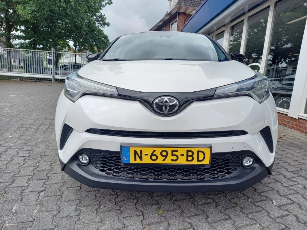 Hoofdafbeelding Toyota C-HR