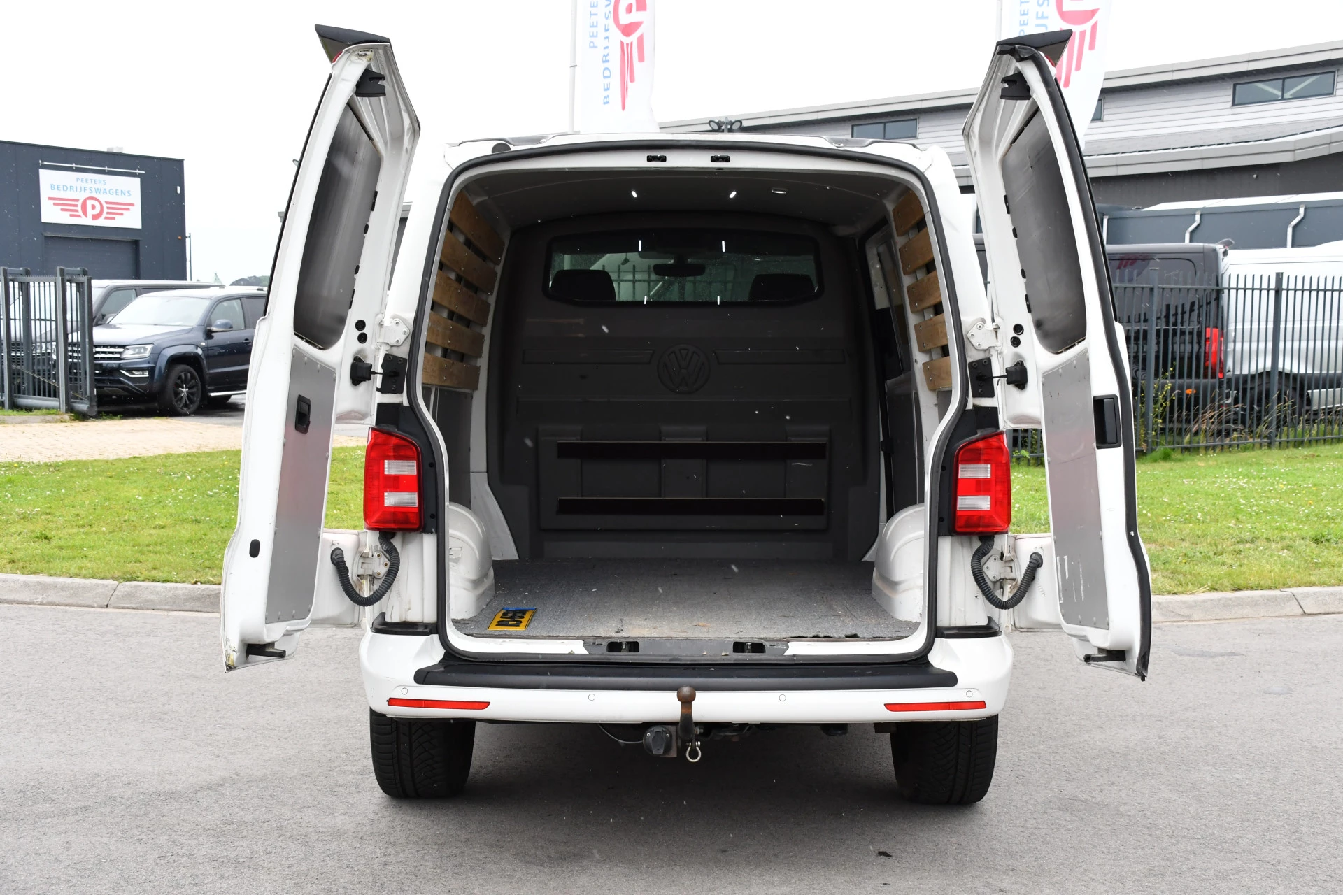 Hoofdafbeelding Volkswagen Transporter