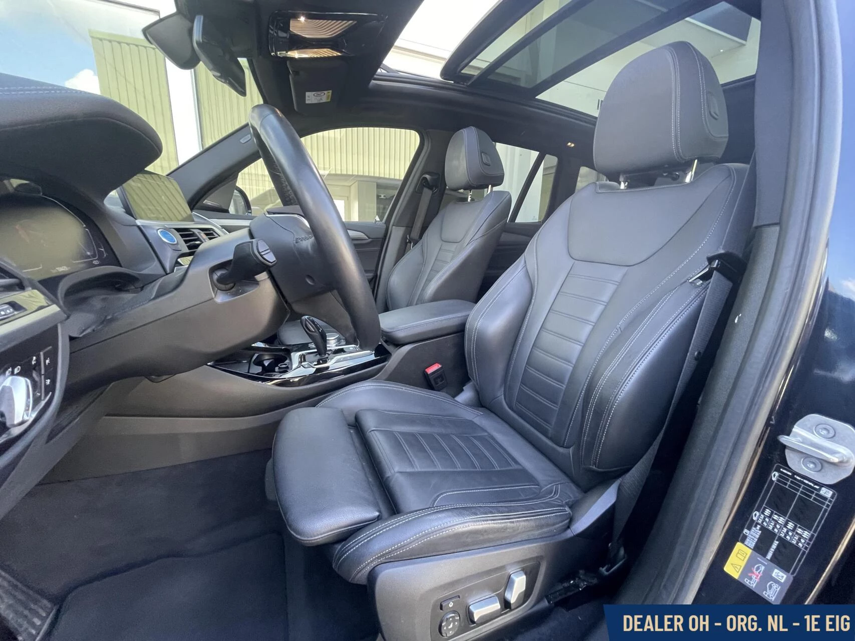 Hoofdafbeelding BMW iX3