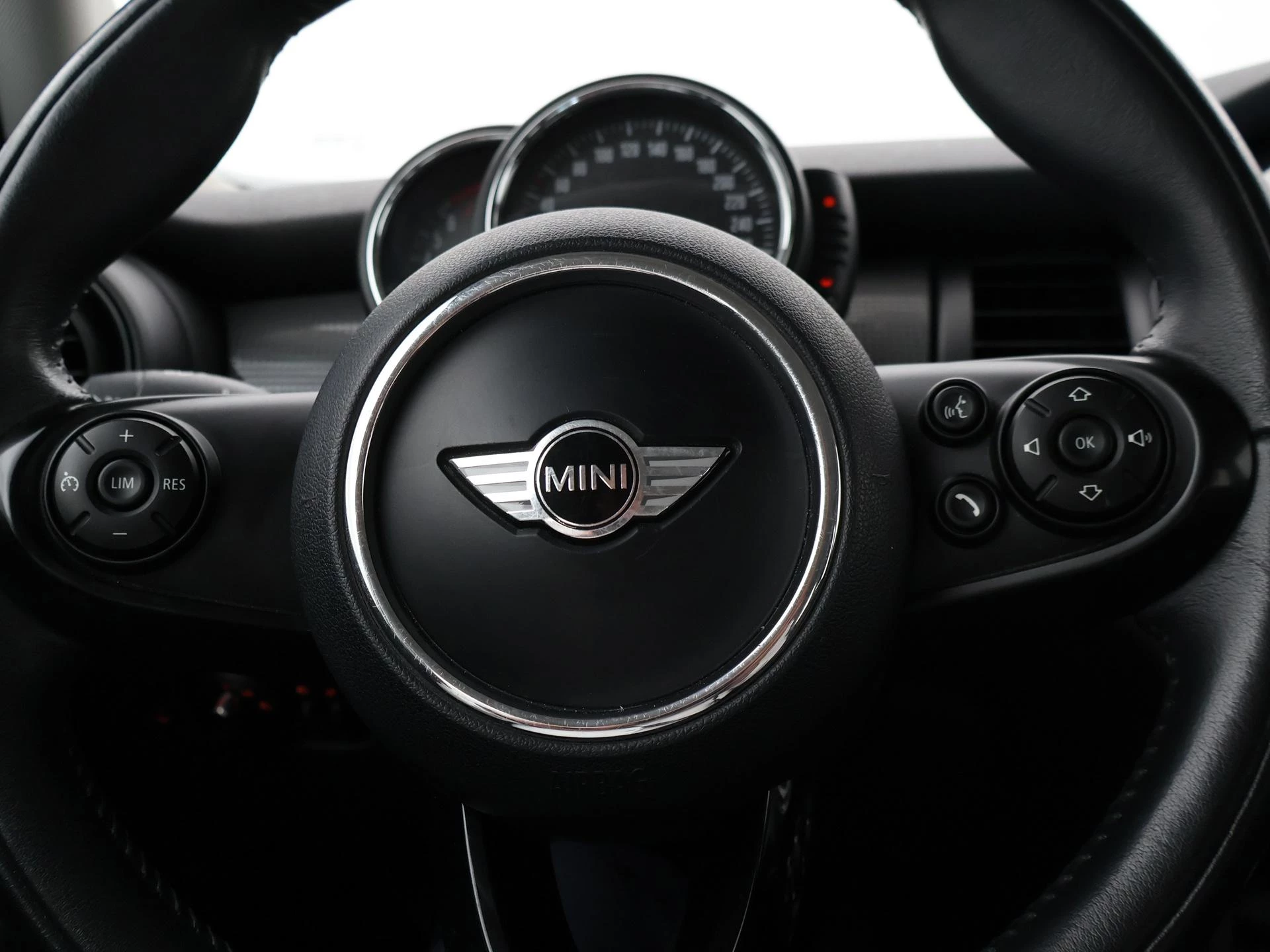 Hoofdafbeelding MINI 5-deurs