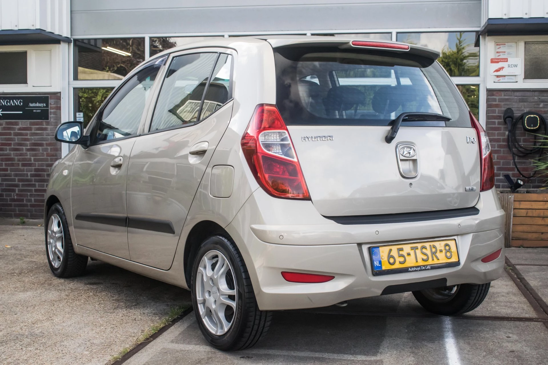 Hoofdafbeelding Hyundai i10