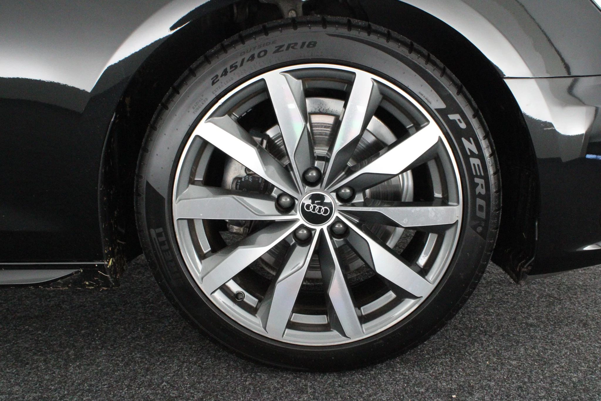 Hoofdafbeelding Audi A4