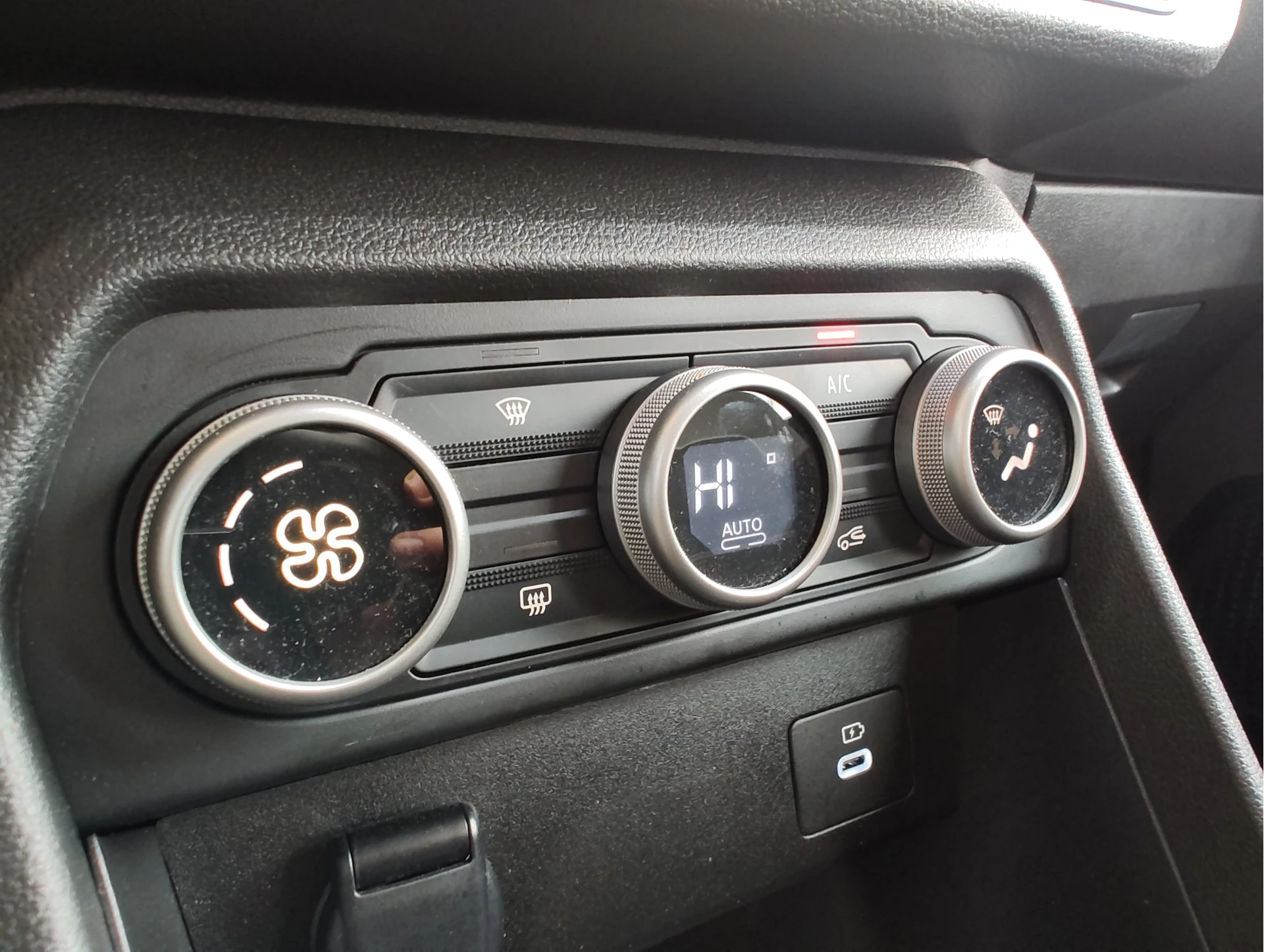 Hoofdafbeelding Dacia Sandero