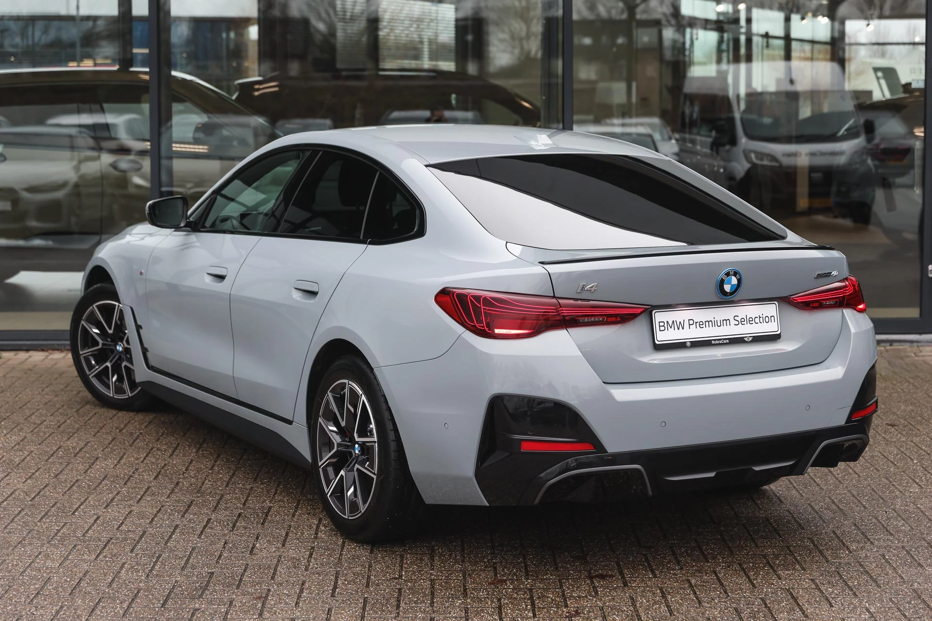 Hoofdafbeelding BMW i4