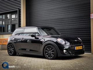 Mini Cooper S 2.0 231PK | LED | LEDER | CRUISE | VERLAAGD |