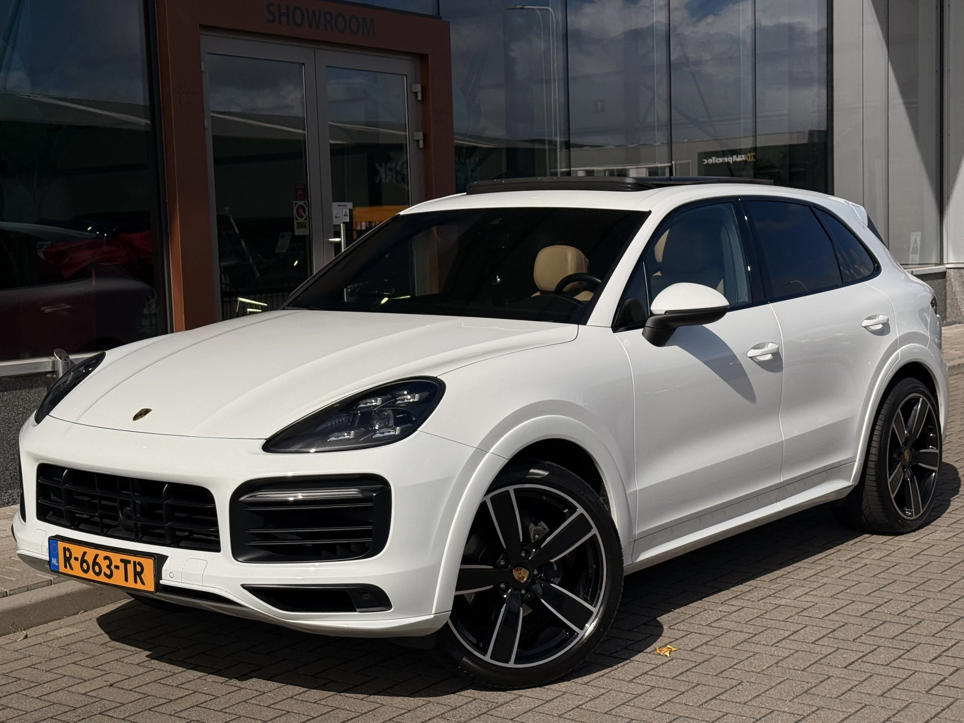 Hoofdafbeelding Porsche Cayenne