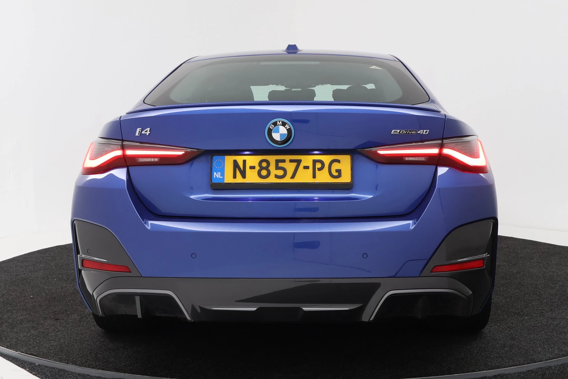 Hoofdafbeelding BMW i4