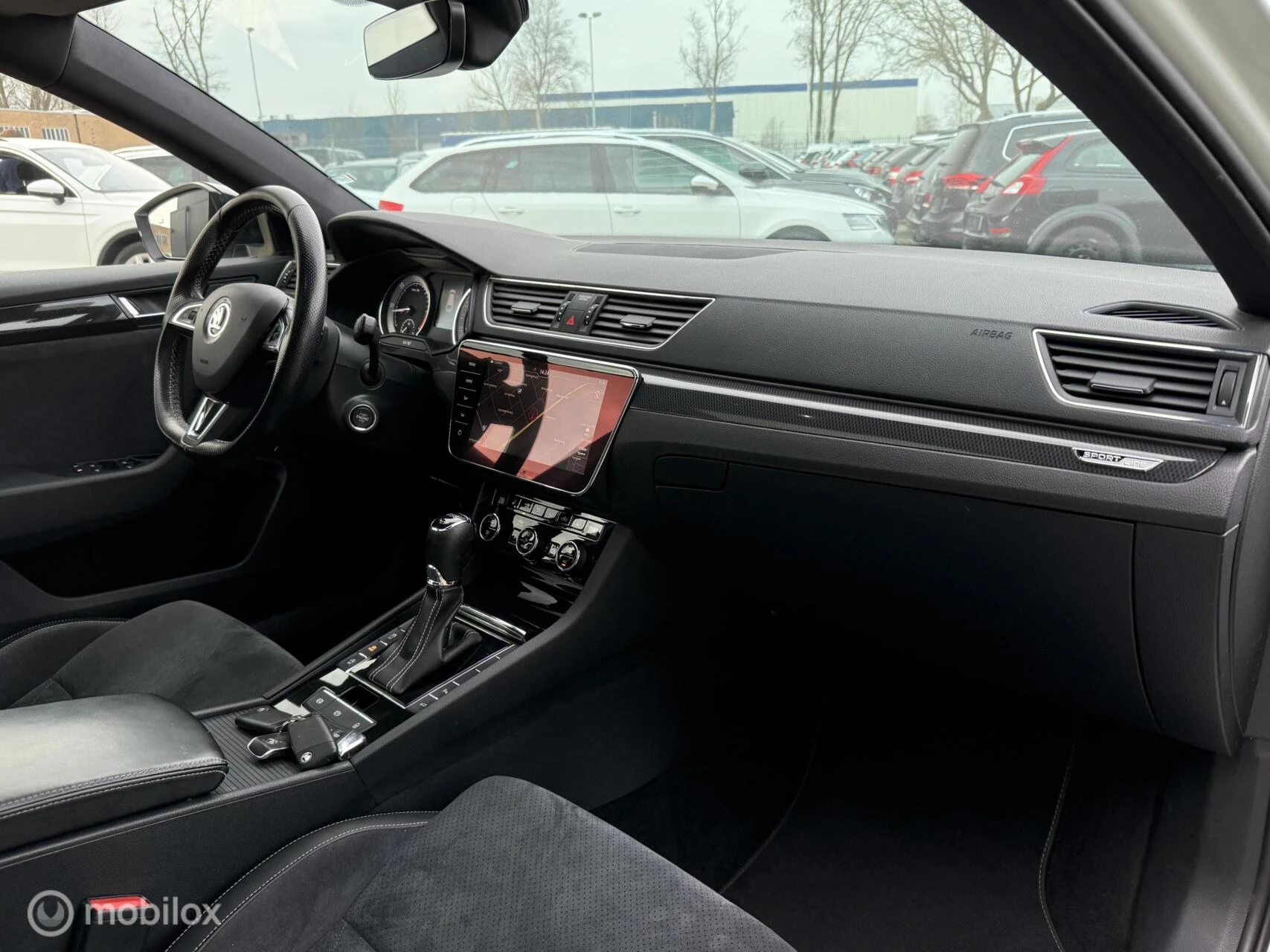 Hoofdafbeelding Škoda Superb