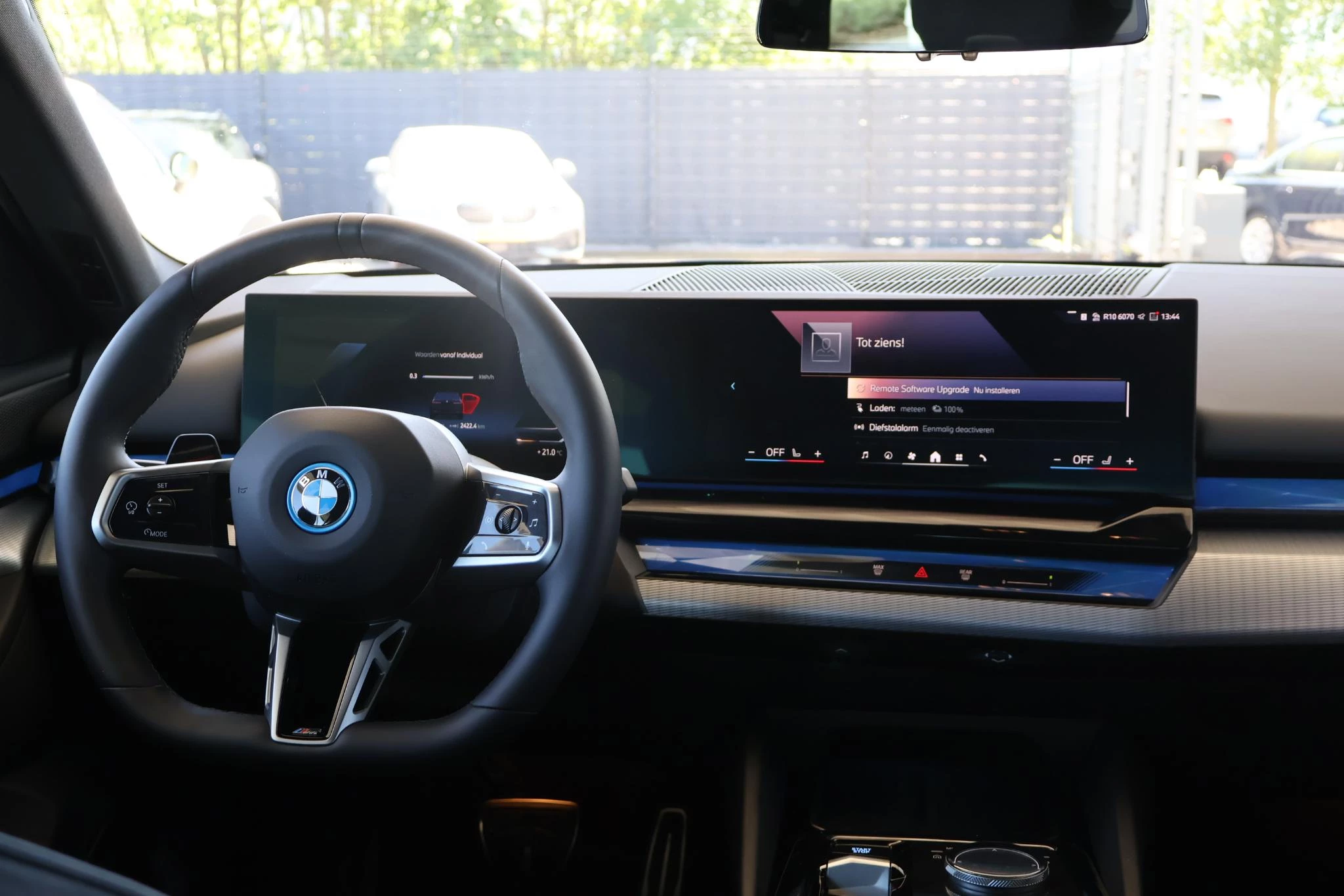Hoofdafbeelding BMW i5