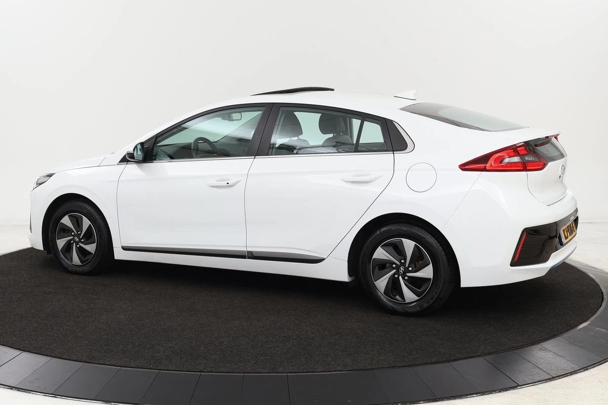 Hoofdafbeelding Hyundai IONIQ