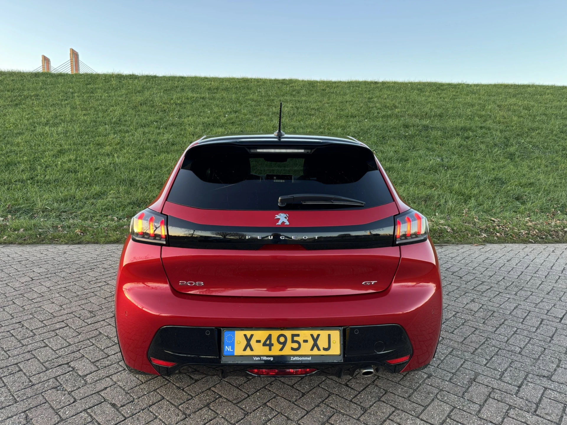 Hoofdafbeelding Peugeot 208