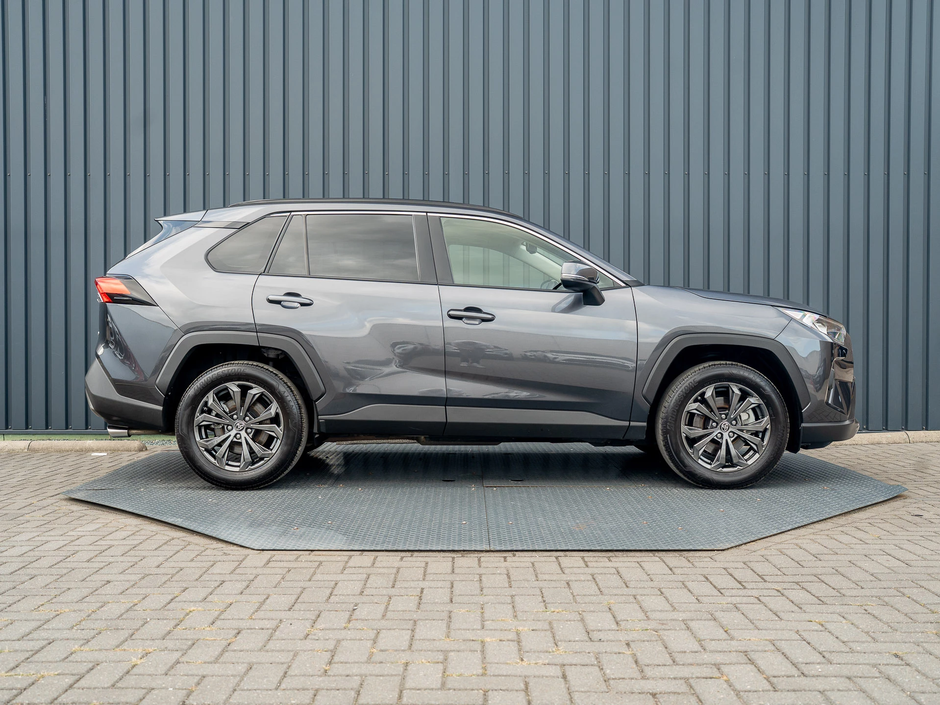 Hoofdafbeelding Toyota RAV4