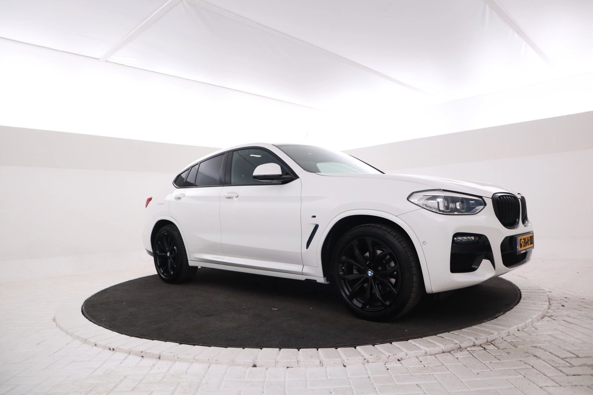 Hoofdafbeelding BMW X4