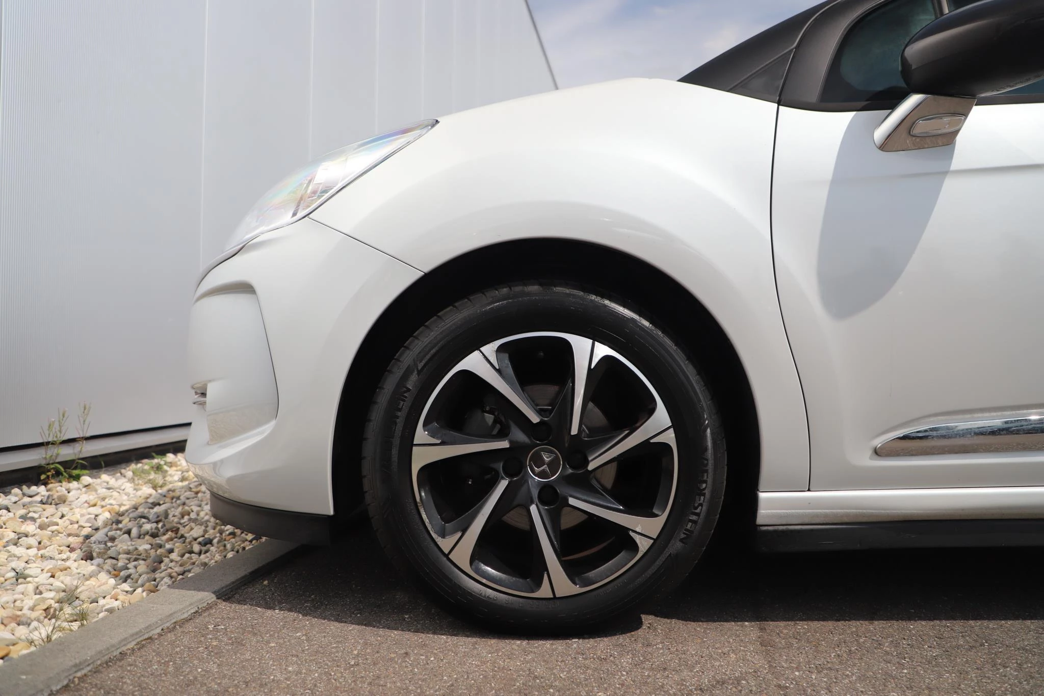 Hoofdafbeelding DS DS 3