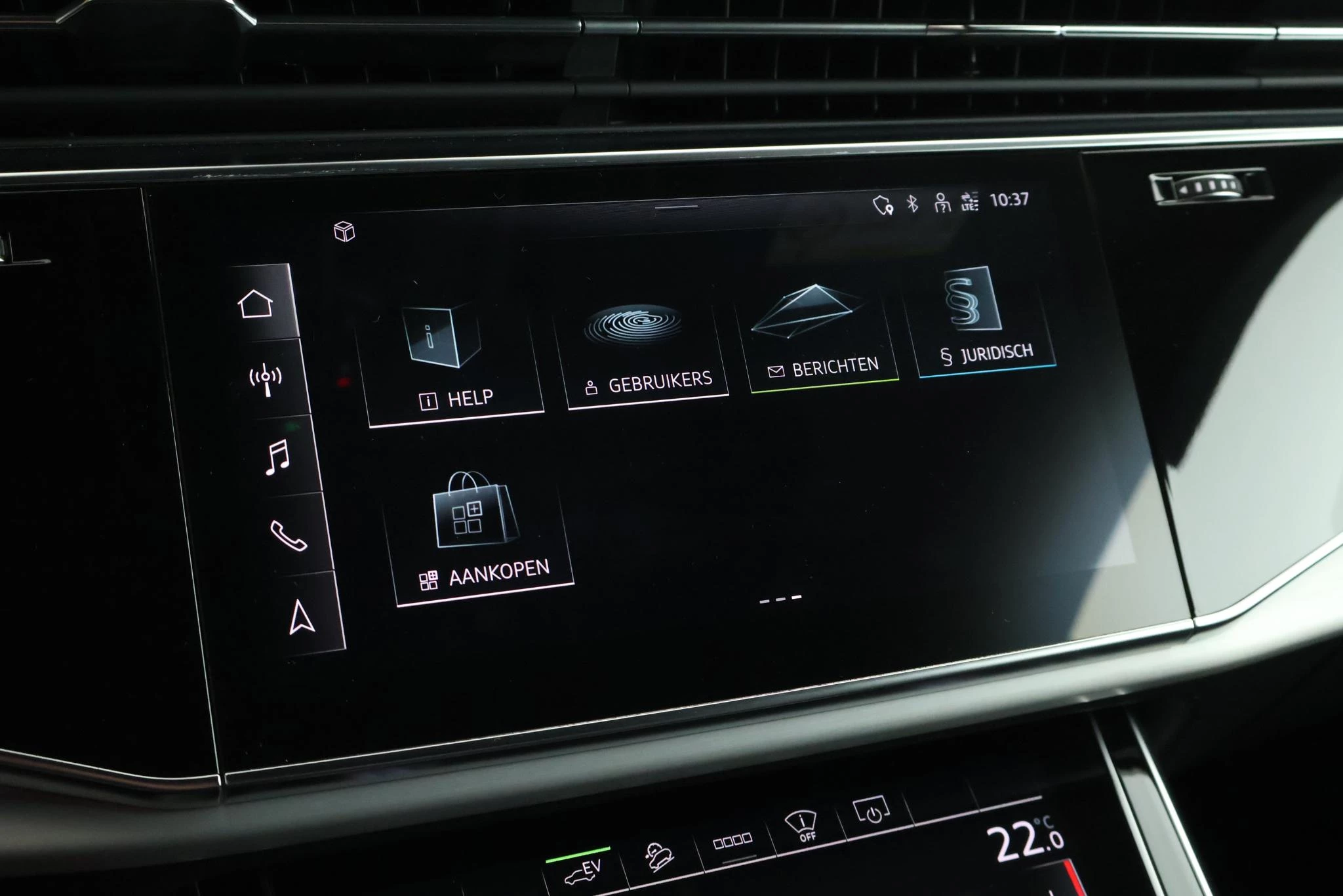 Hoofdafbeelding Audi Q8