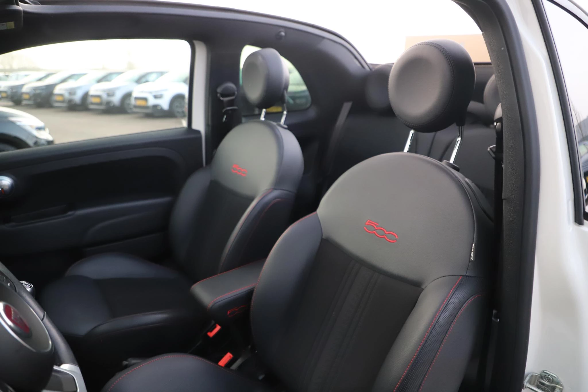 Hoofdafbeelding Fiat 500C