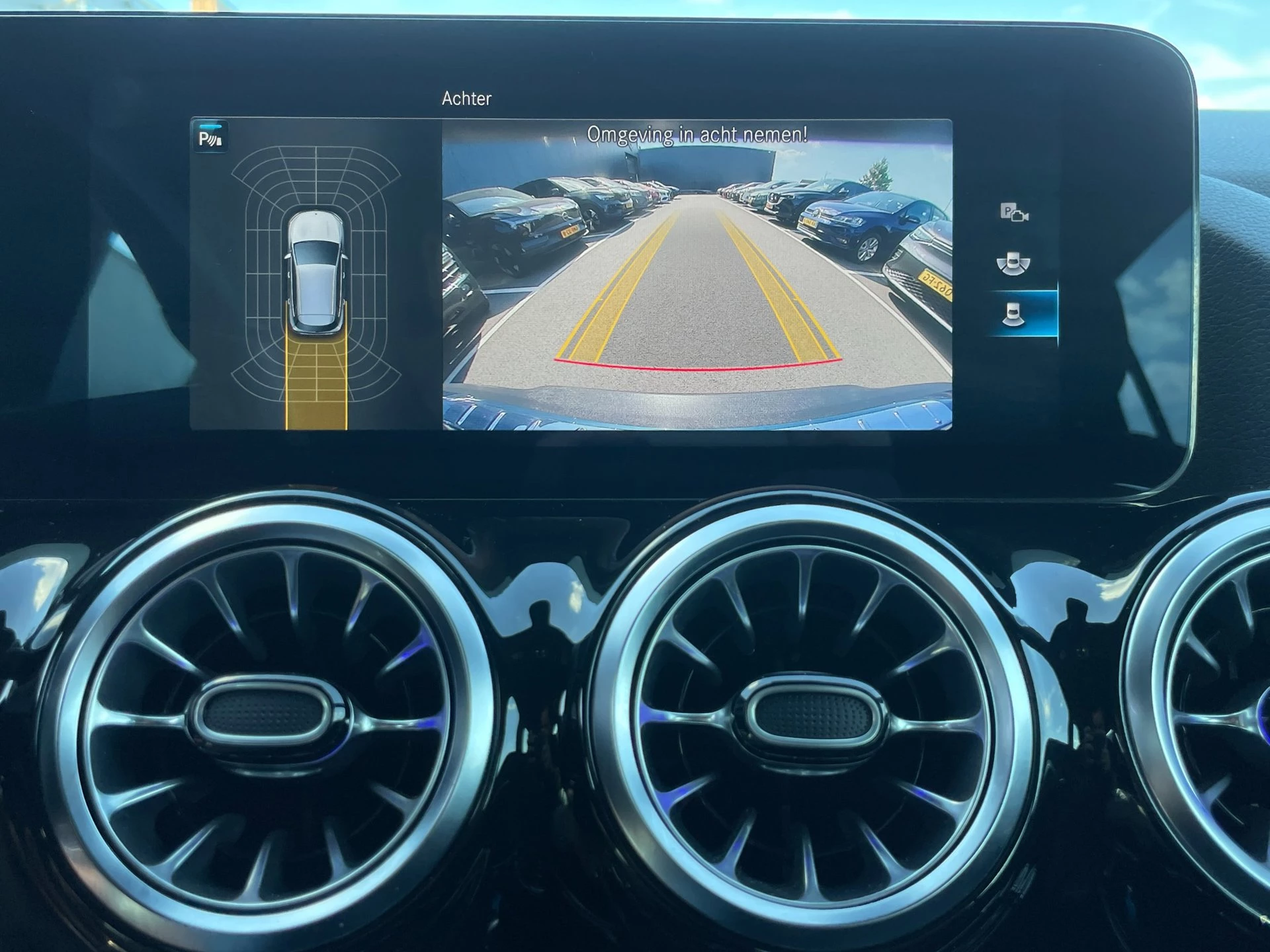 Hoofdafbeelding Mercedes-Benz EQA