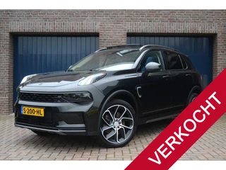 Lynk & Co 01 1.5 Plug-In Hybrid | Black Optic / Black Style | NL-Auto | 360 Camera | Panoramadak | Fabrieksgarantie